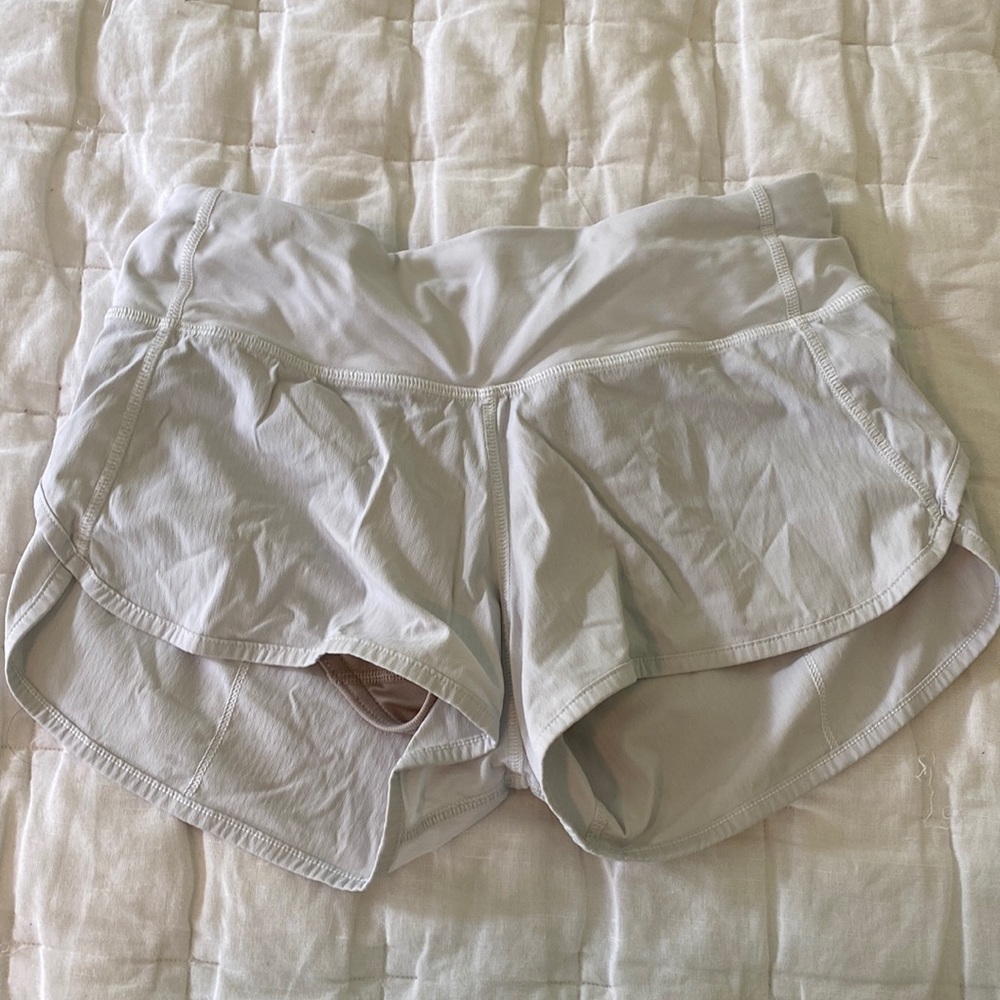 white lululemon speed shorts